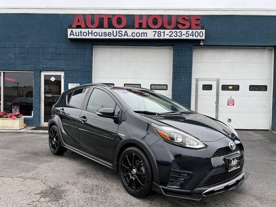 TOYOTA PRIUS C 2018 JTDKDTB34J1604832 image